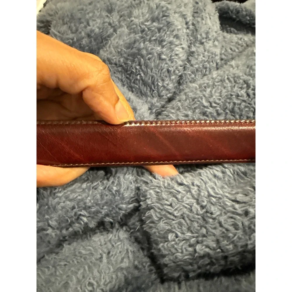 Brooks Brothers Mens Burgundy Leather Dress Belt Gold Buckle Made in USA Size 40